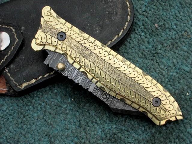 Damascus Folding Knife , Stunning Custom Hand Made Damascus Folding Pocket Knife