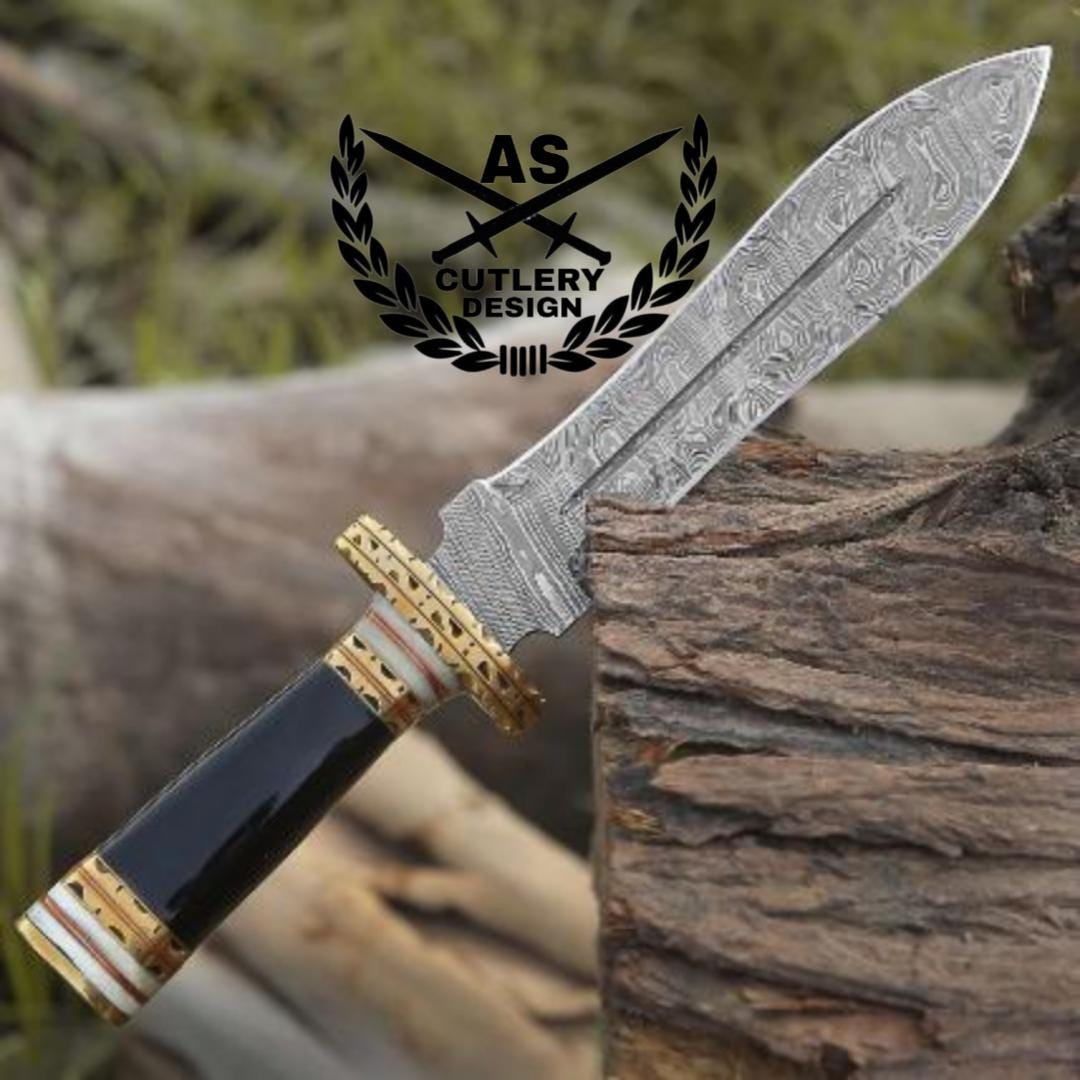 Fear damascus fixed blade hunting knife with bull horn & brass handle