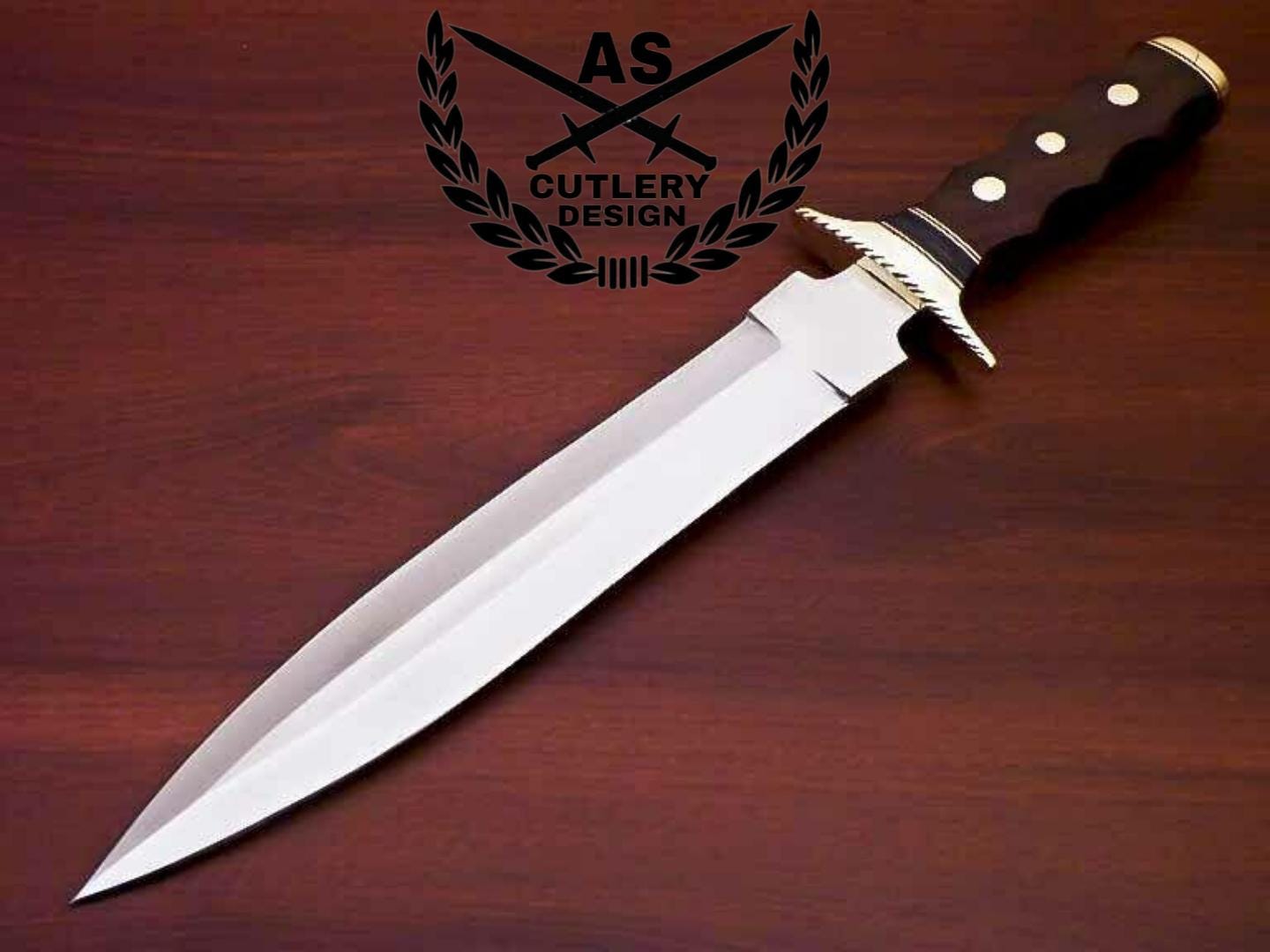 Handmade D2 Steel Hunting Knife: Natural Wood Handle, Brass Guard