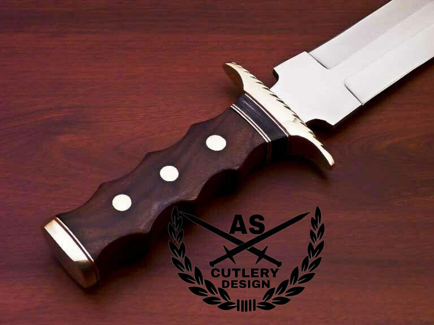 Handmade D2 Steel Hunting Knife: Natural Wood Handle, Brass Guard
