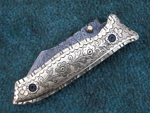 Hand Engraved Folding knife, Premium Hand Made Damascus Steel Pocket Knife