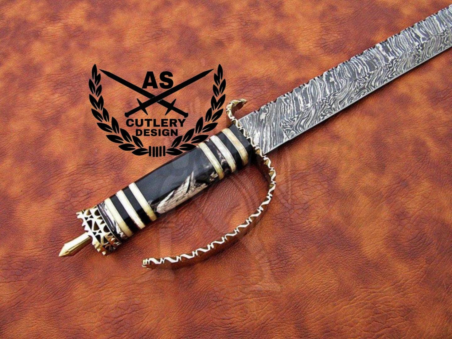 Custom Handmade Damascus Steel Sword & Leather Sheath” Buffalo Horn Handle