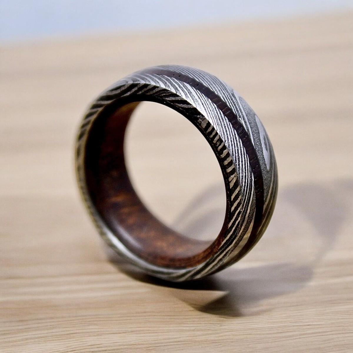 Handmade Damascus Steel & Wood Inlay Ring: Rustic Wedding Band