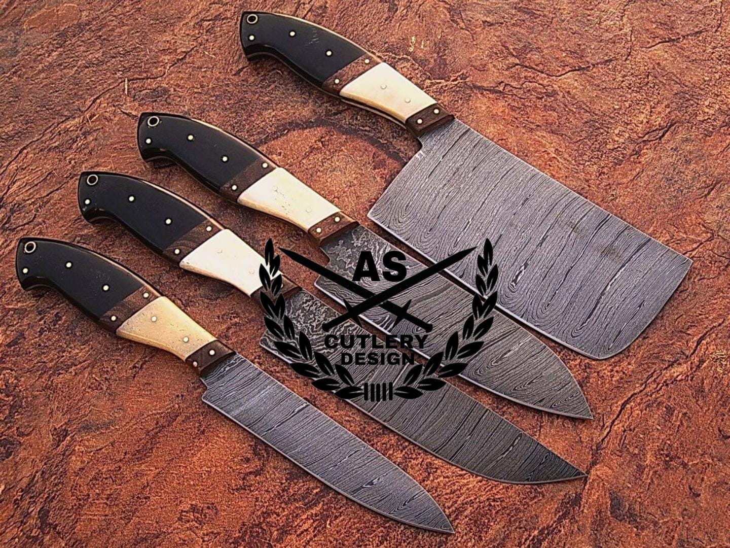 Hand Forged Damascus Steel Chef Knife Set: Bone & Horn Handles