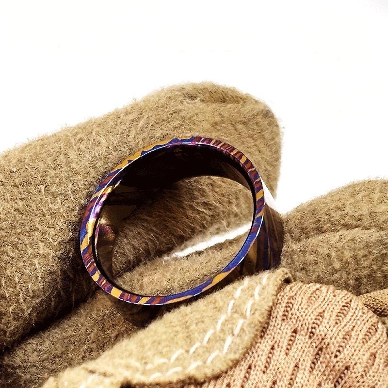 Titanium Circle Necklace Pendant Colorful Gifts for Men and Women