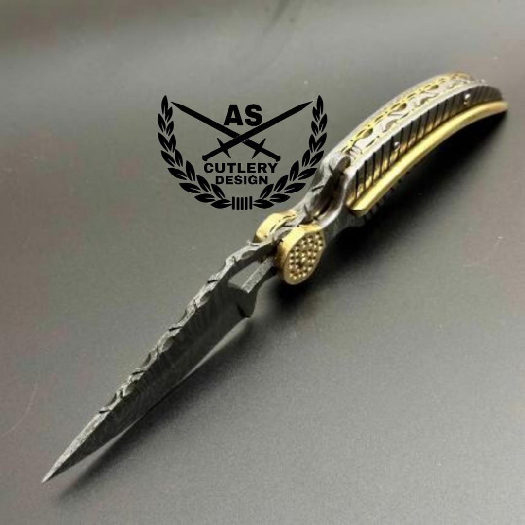 Handmade personlized damascus folding hunting knife with damascus handle