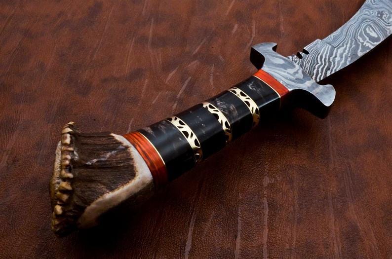 Handmade Damascus Kukri Knife – Stag & Buffalo Horn Handle with Leather Sheat