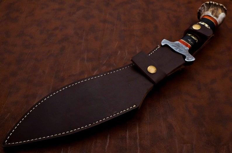 Handmade Damascus Kukri Knife – Stag & Buffalo Horn Handle with Leather Sheat