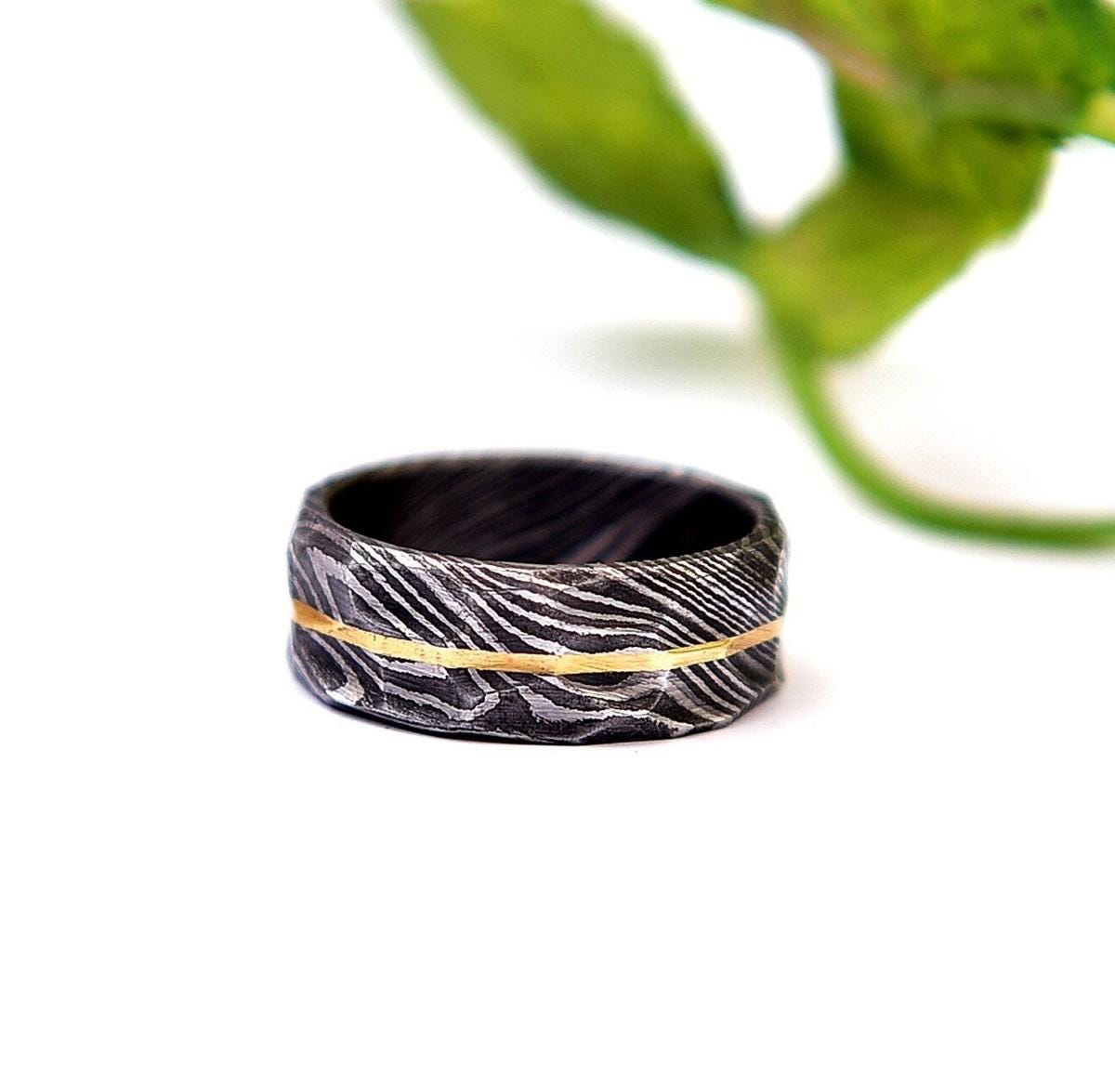 Damascus Steel Hammered Rock Finish Ring with Brass lining, Engagement Ring.